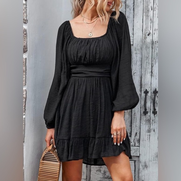 Long-Sleeve Dress with Square Neckline and Ruffled Hem- Size Medium - Picture 2 of 5